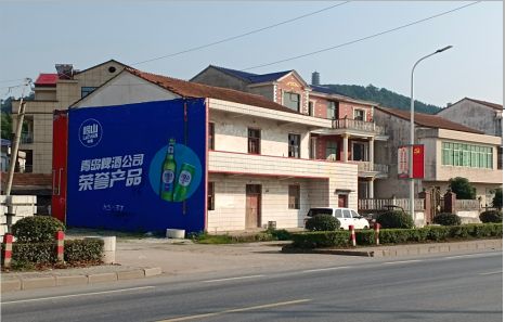 监利写真布和喷绘布的区别?